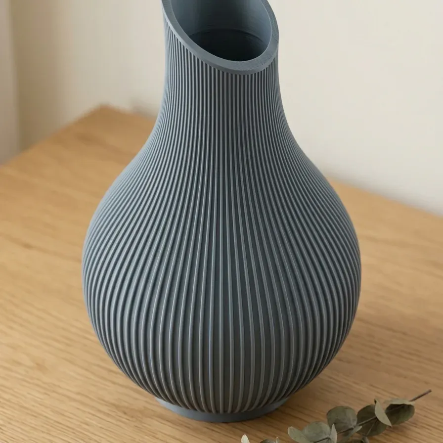 Japandi Teardrop Vase (3/3)